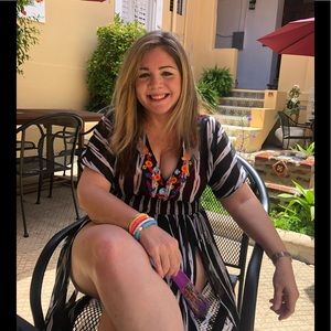 Meet your Posher, Yessika
